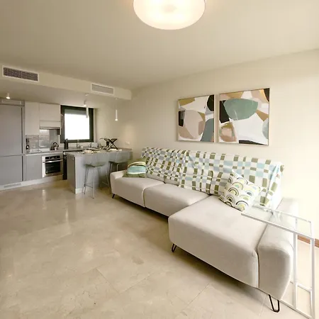 2 C Lomas De Campoamor Apartment *