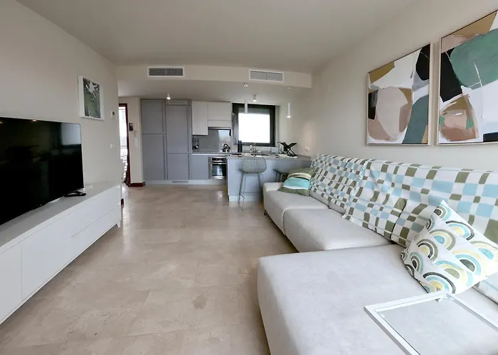 2 C Lomas De Campoamor Apartment *